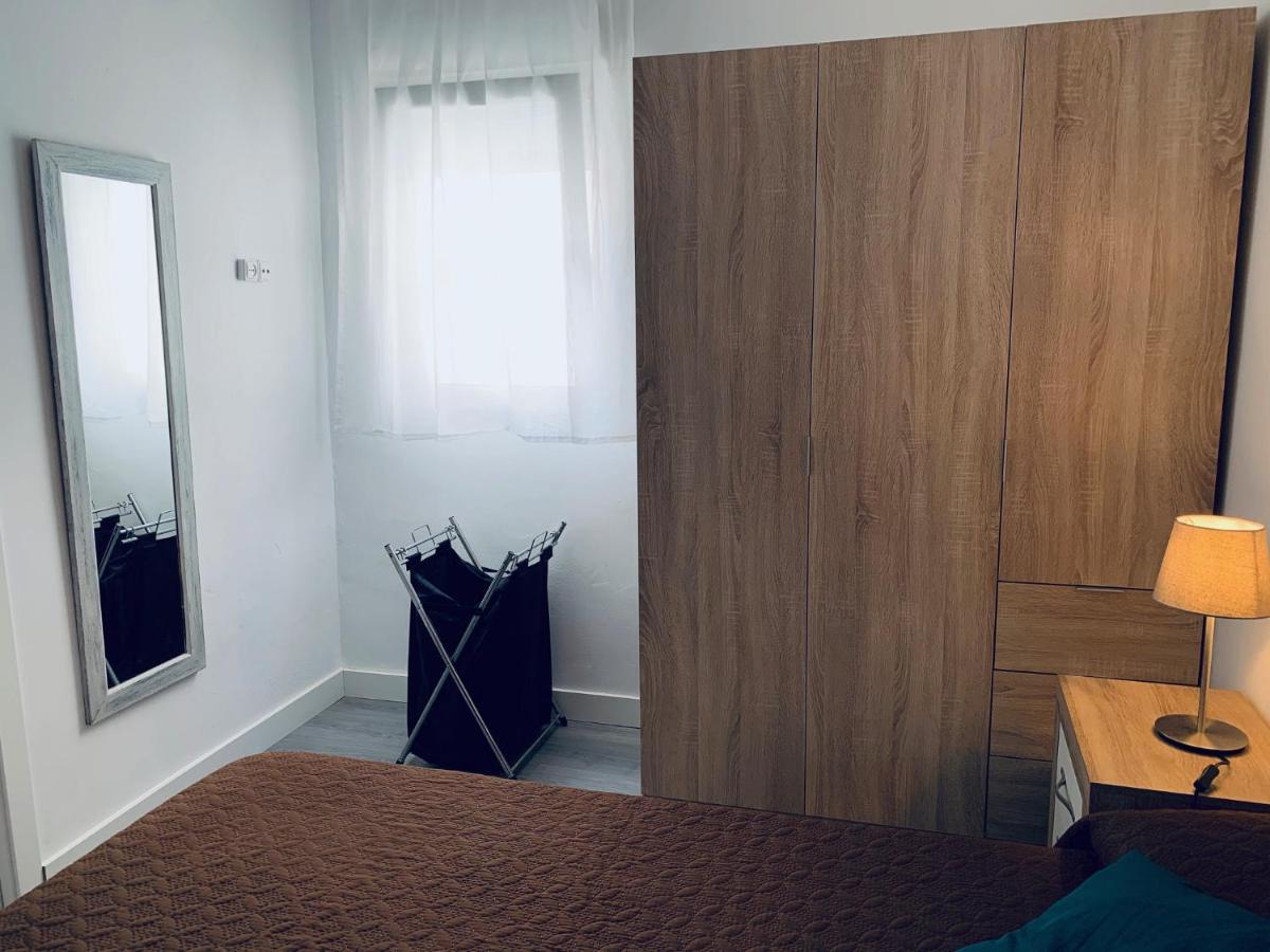 Apartamento Con Terraza Y Parking Privado Leilighet Palamós Eksteriør bilde